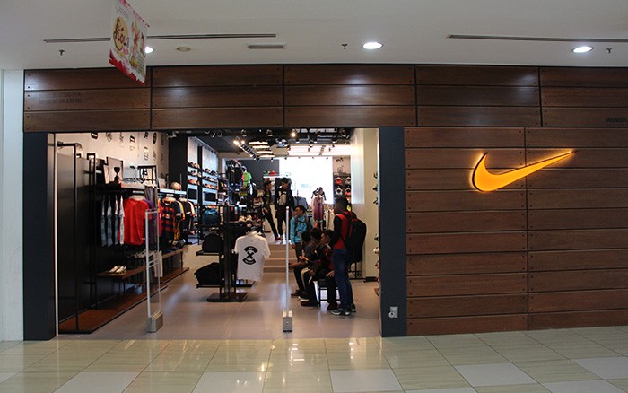 megamall nike