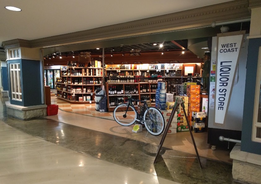 YVR Vancouver Airport West Coast Liquor Store