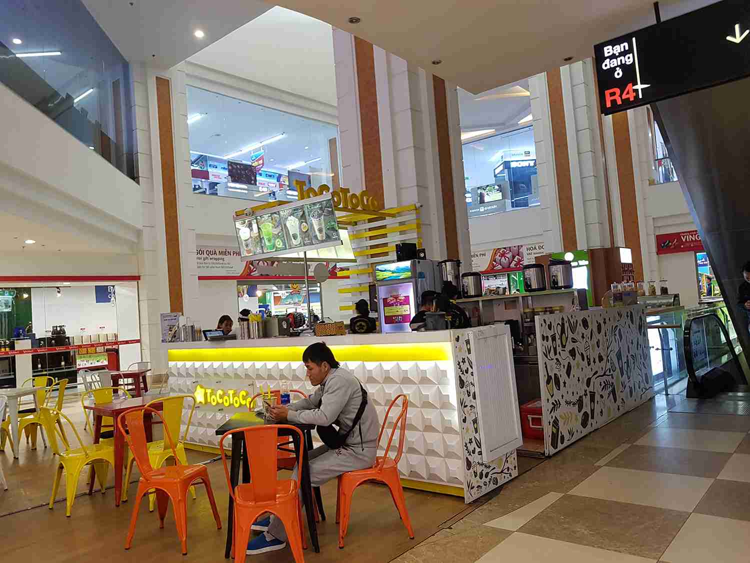 Vincom Mega Mall - Royal City Hanoi | Toco Toco